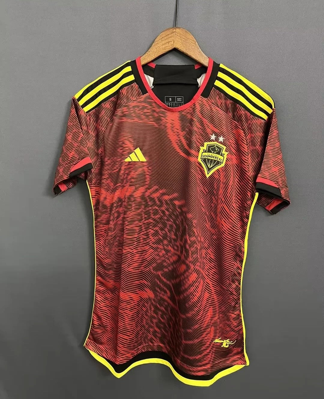 Camisola Seattle Sounders Secundária 24/25 Versão Adepto