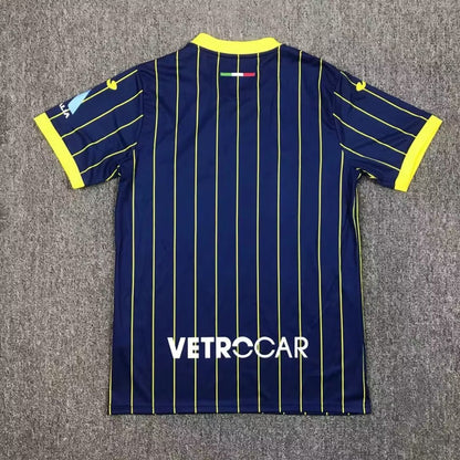 Camisola Hellas Verona Principal 24/25 Versão Adepto