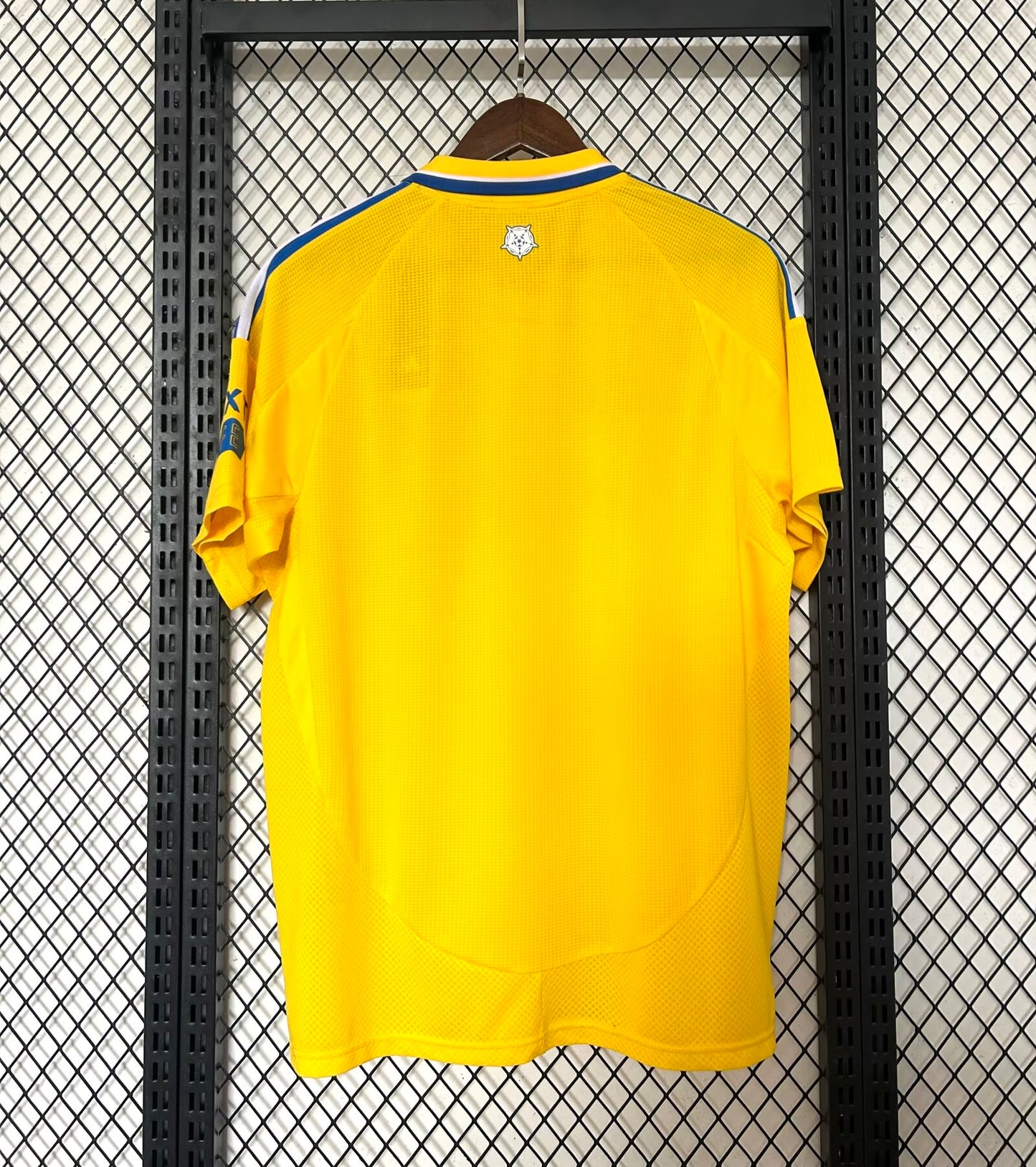 Camisola Leeds United Secundária 24/25 Versão Adepto