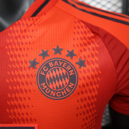 Camisola Bayern Principal 24/25 Versão Jogador