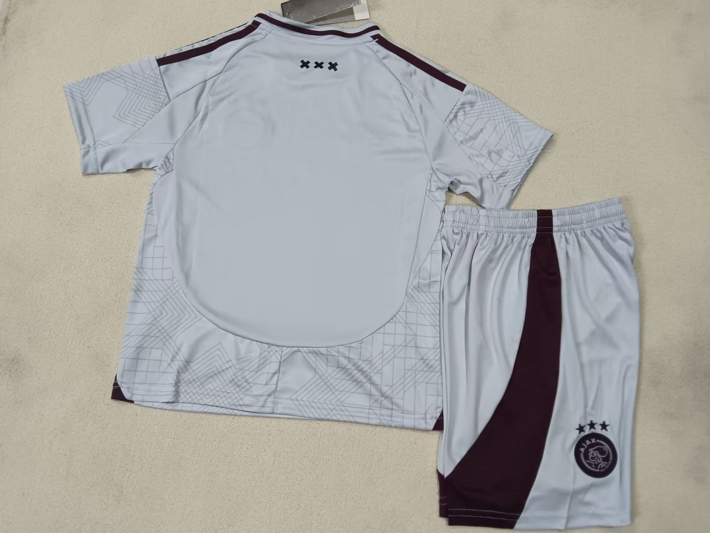 Kit Criança Ajax Alternativa 24/25