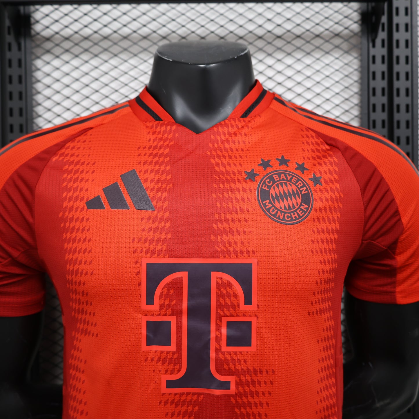 Camisola Bayern Principal 24/25 Versão Jogador