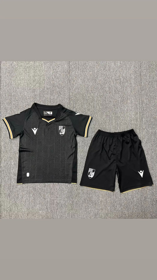 Kit Criança Vitória de Guimarães Principal 24/25