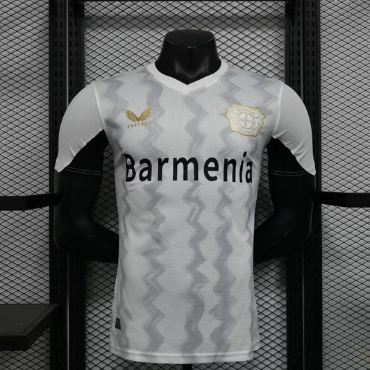 Camisola Bayer Leverkusen 24/25 Secundária Versão Jogador