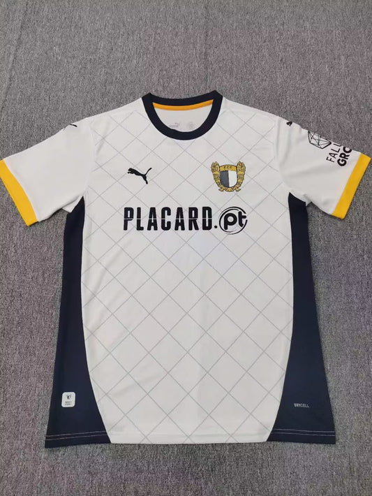 Camisola Famalicão Principal 24/25 Versão Adepto