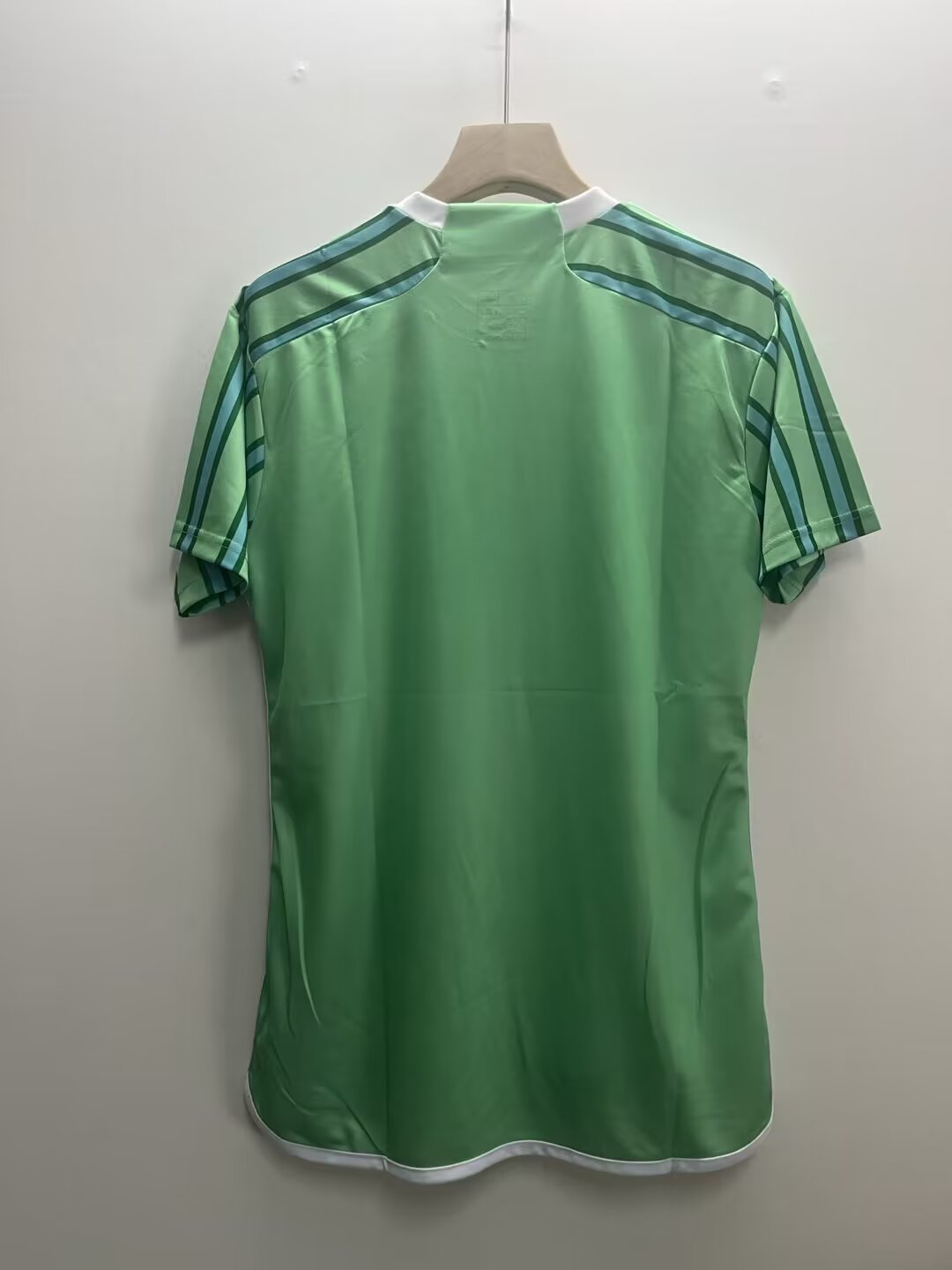 Camisola Seattle Sounders Principal 24/25 Versão Adepto